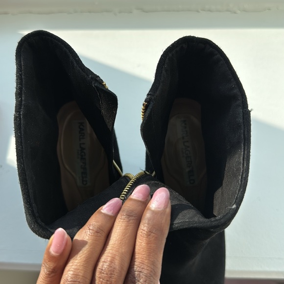 Karl Lagerfeld black and gold suade boot cut - Picture 7 of 9